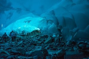 lugares-mas-increibles-cuevas-de-hielo-de-mendenhall