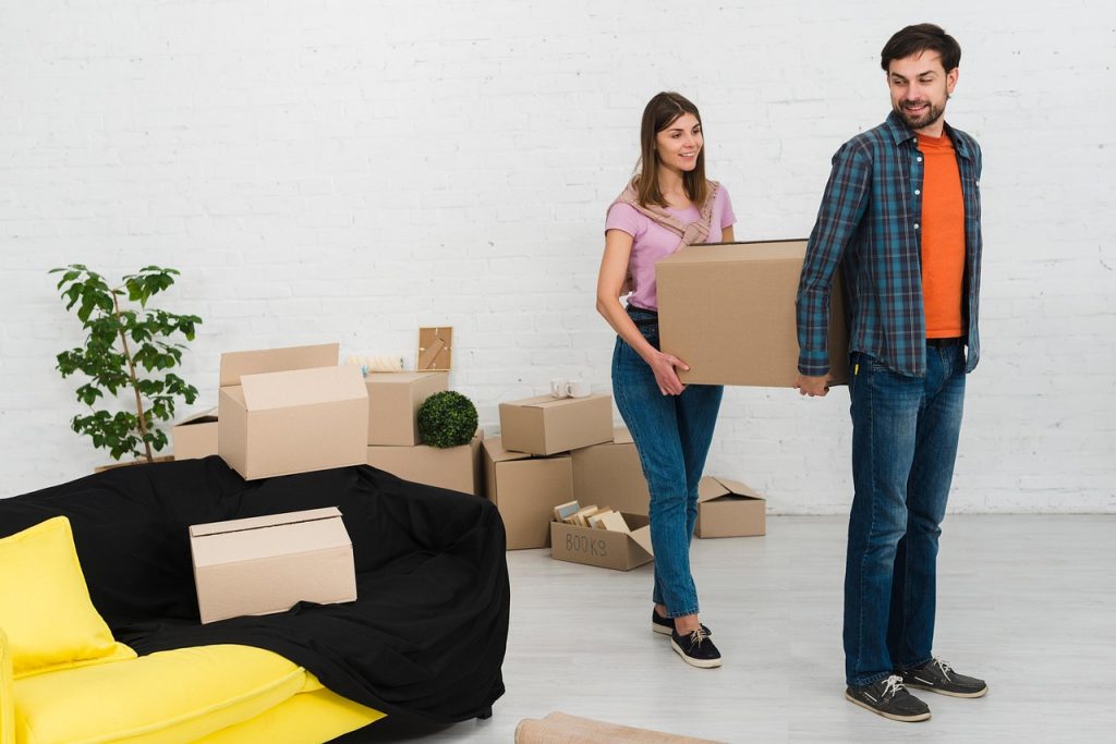 Mudanzas en ciudades españolas: ¿qué tener en cuenta antes de contratar un servicio